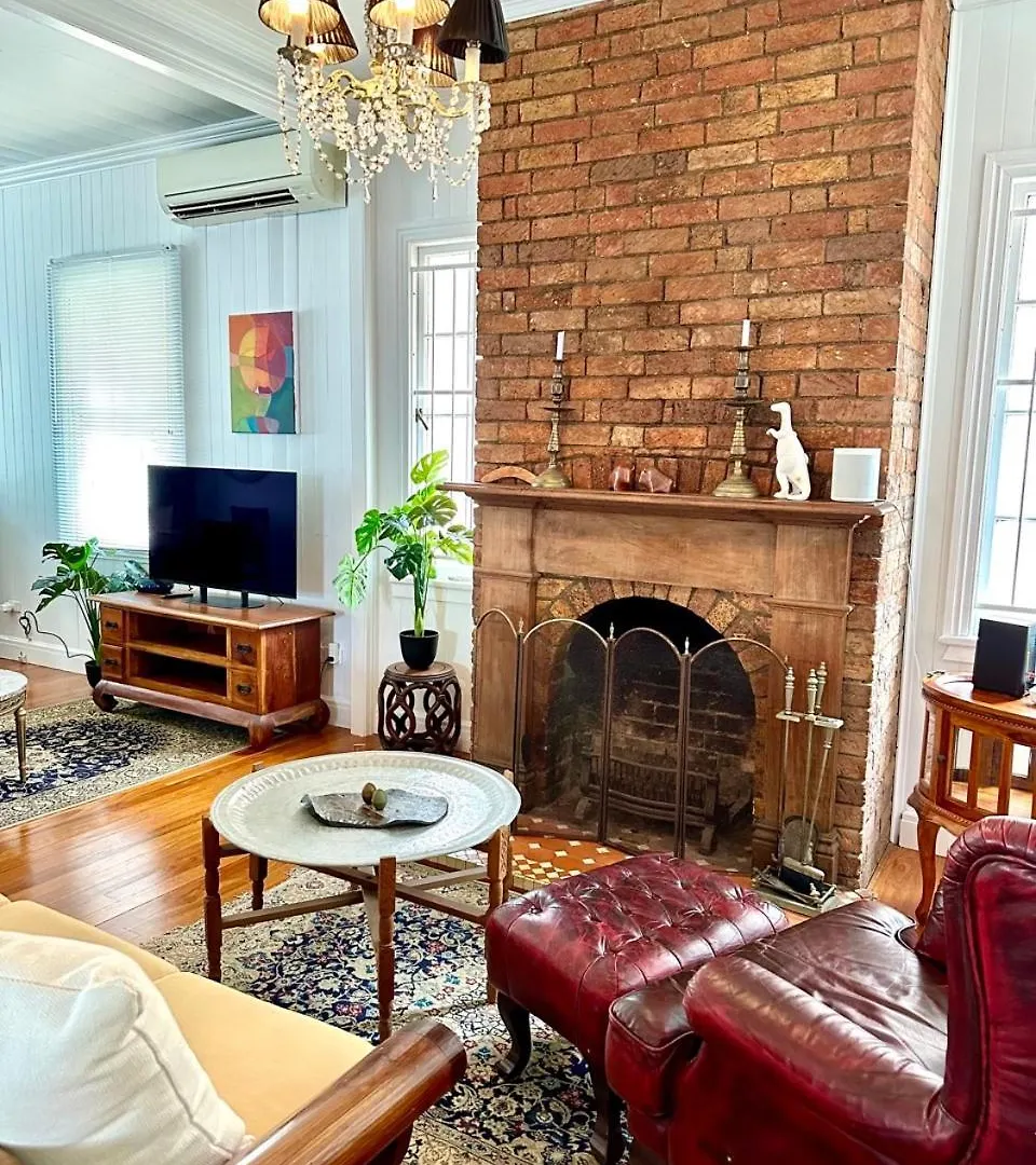 Charming Heritage House In The Heart Of The City Brisbane