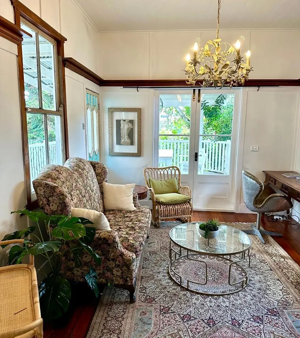 Charming Heritage House In The Heart Of The City Brisbane