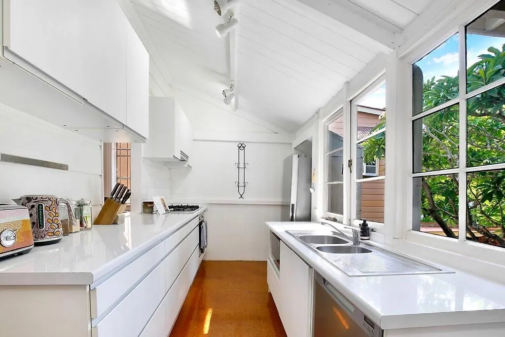 Charming Heritage House In The Heart Of The City Brisbane